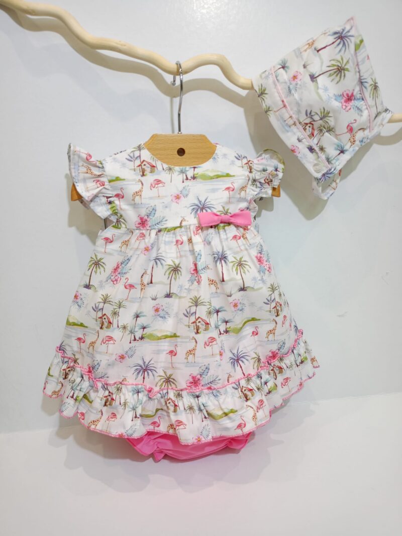 Conjunto tres piezas.