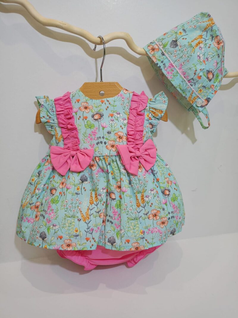 Conjunto tres piezas.